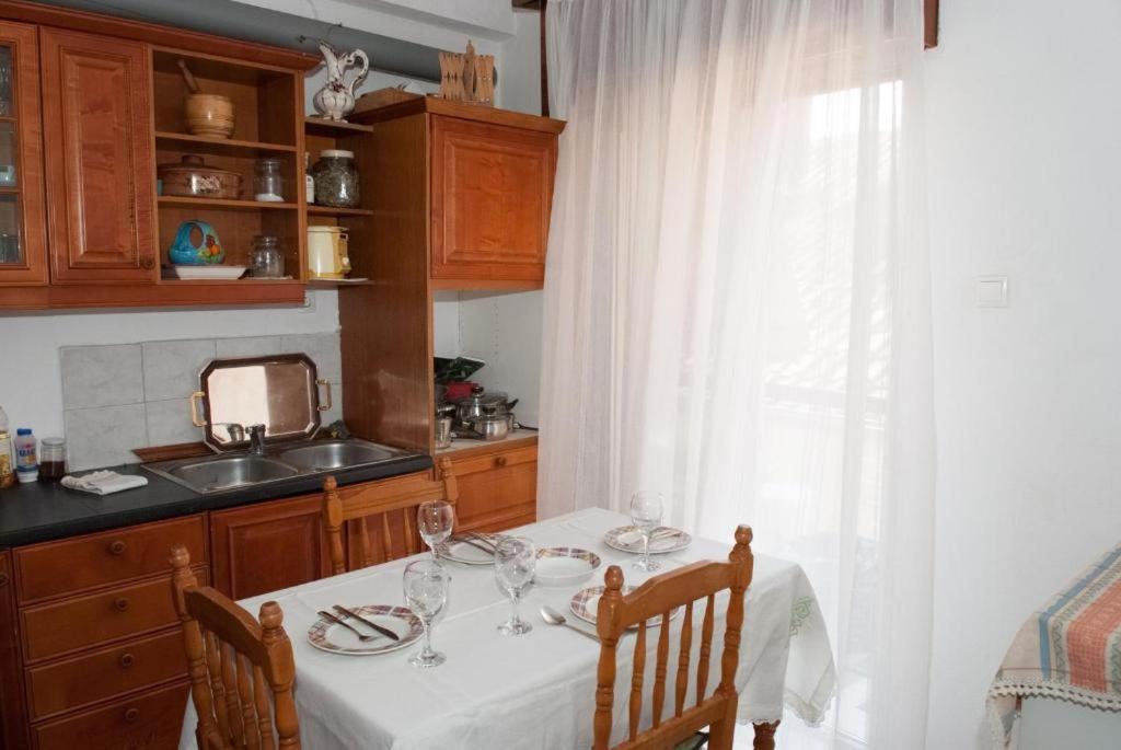 Meteora Christian'S Place Tríkala Екстериор снимка